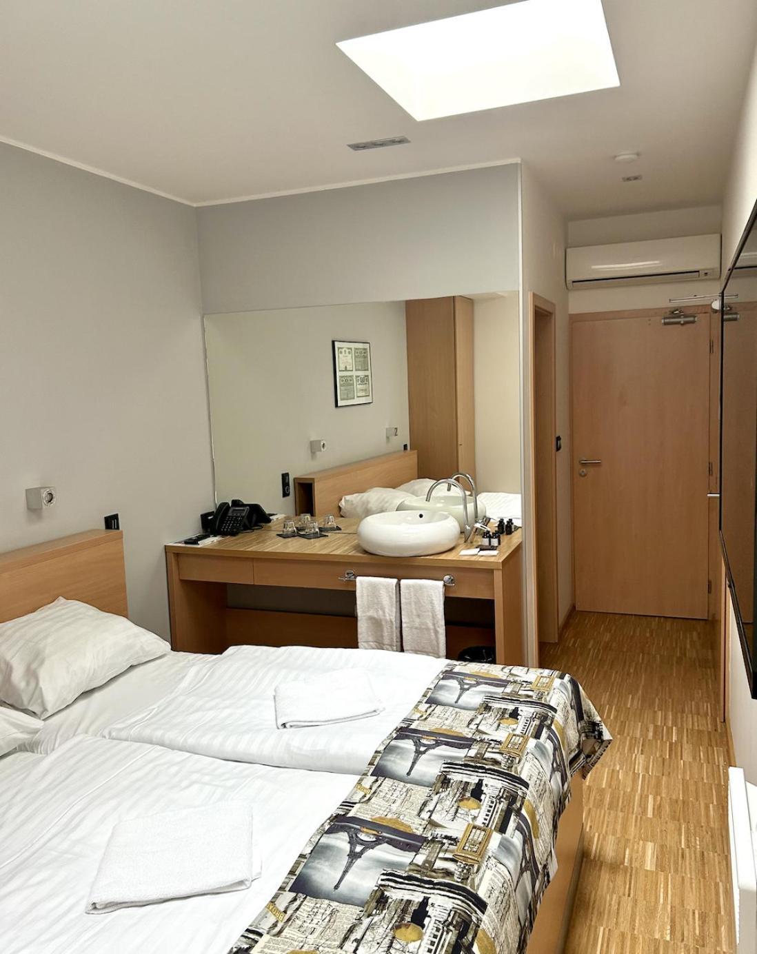 Blue Orange Resort プラハ エクステリア 写真